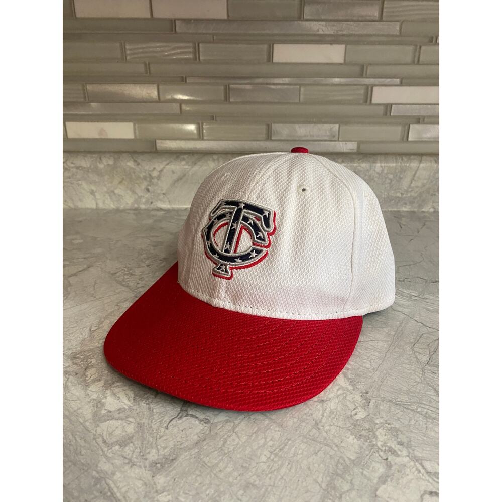 Minnesota Twins New Era Fitted Hat Size 7